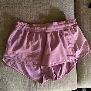 Lululemon hotty hot shorts size 8